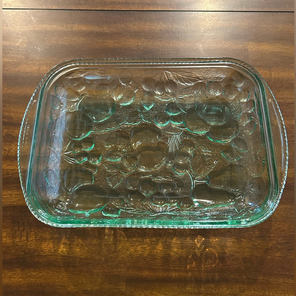Vintage 80’s Libbey “Orchard Fruit” 9x12 Casserole Dish - Picture 3 of 10
